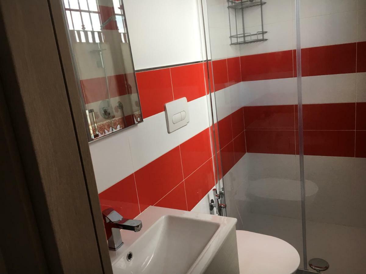 Elleboro Bed & Breakfast Carugo Bagian luar foto