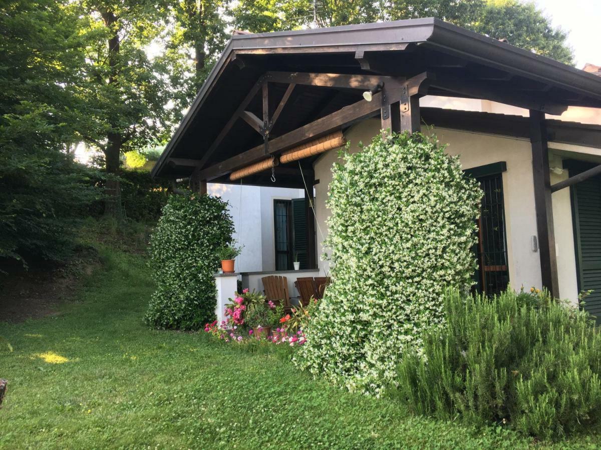 Elleboro Bed & Breakfast Carugo Bagian luar foto